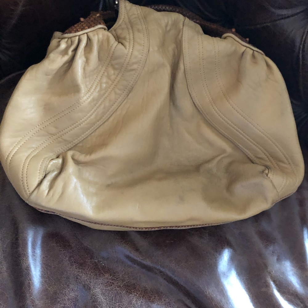 Fendi Authentic Small Spy Leather Tan Bag - Picture 4 of 8